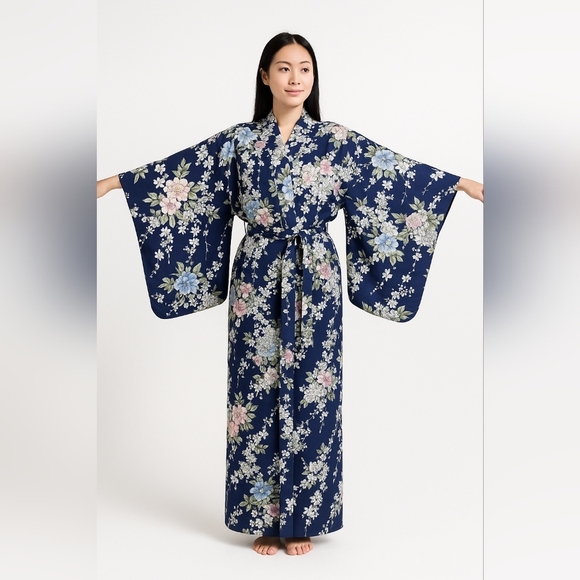 WOMEN'S YUKATA ROBE JAPANESE SUMMER KIMONO CHERRY BLOSSOM NAVY OS - Picture 1 of 13